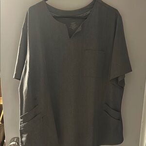 ClimateRight by Cuddl Duds Women’s Scrub Top- light grey